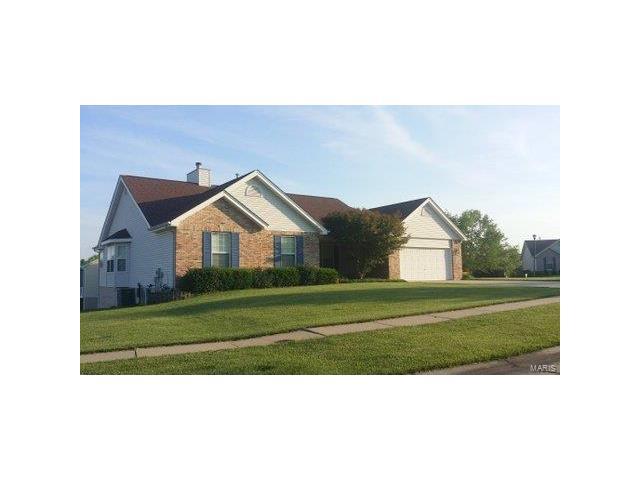 4 Moorbriar Ct