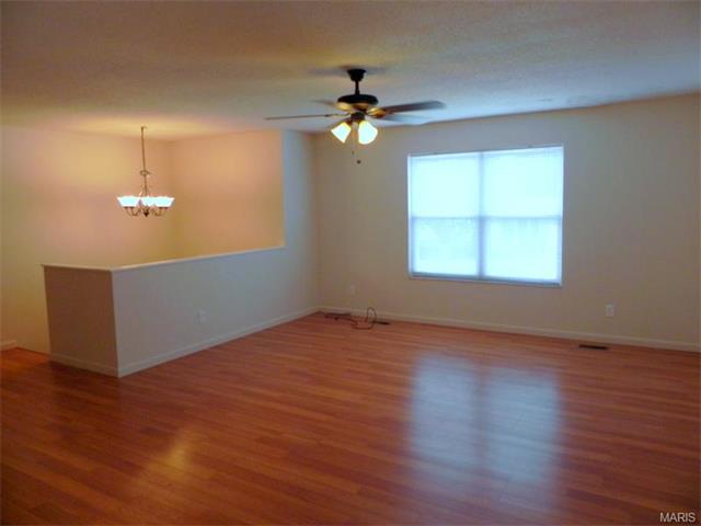 92 Atwater Saint Peters, MO 63376
