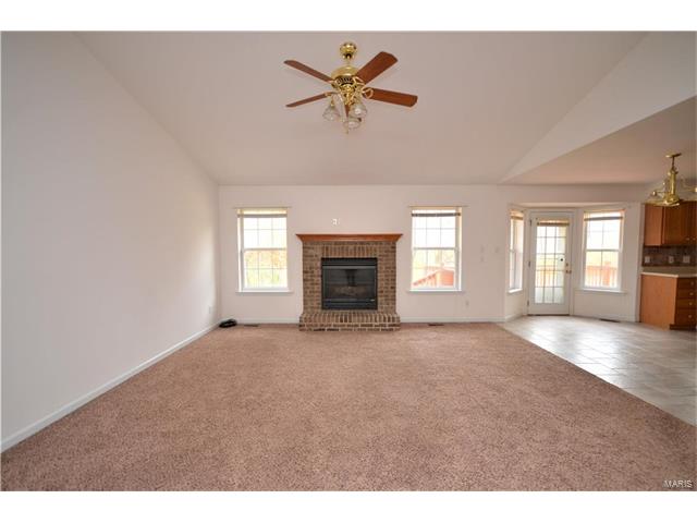 2483 Oak Frst