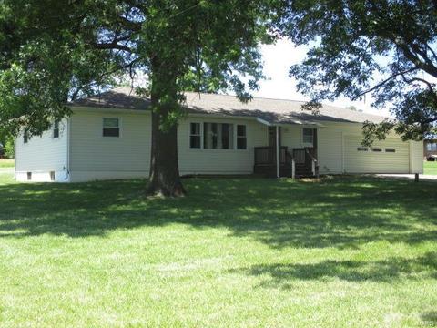 335 Excalibur Blvd