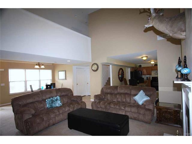 For Sale: 1008 Yankee Ct Warrenton, MO 63383