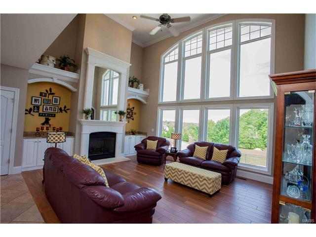For Sale: 207 Boone Hollow Dr Wentzville, MO 63385