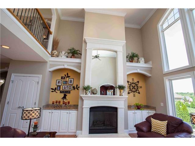 For Sale: 207 Boone Hollow Dr Wentzville, MO 63385