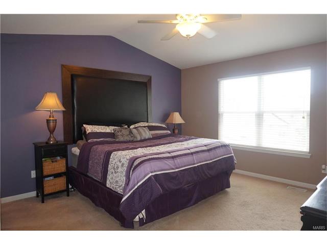 For Sale: 1407 Tree Stump Wentzville, MO 63385