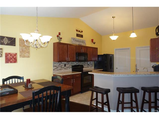For Sale: 1407 Tree Stump Wentzville, MO 63385