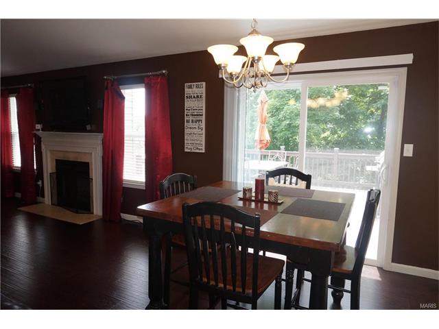 For Sale: 1407 Tree Stump Wentzville, MO 63385