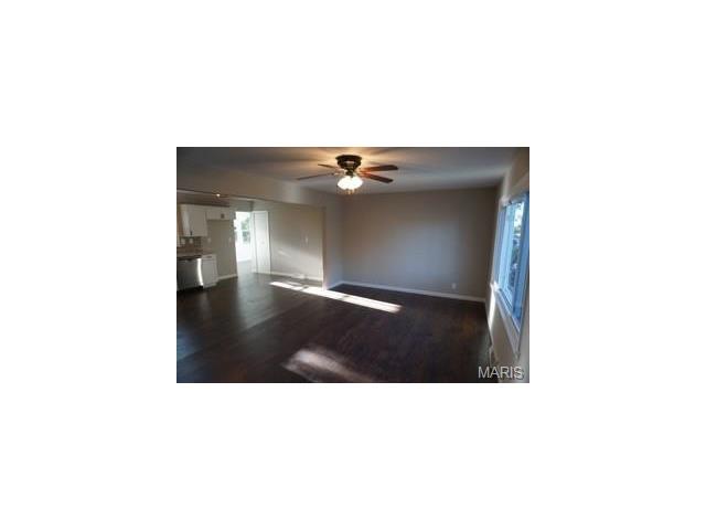 403 Blumhoff Ave