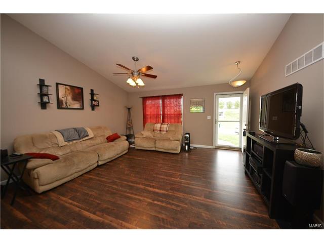 17 Colton Jesse Dr