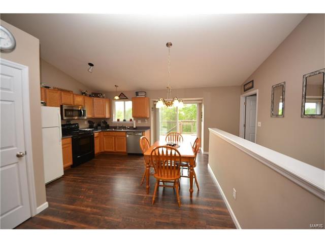 17 Colton Jesse Dr