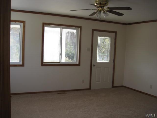 11 Willow Creek Rd