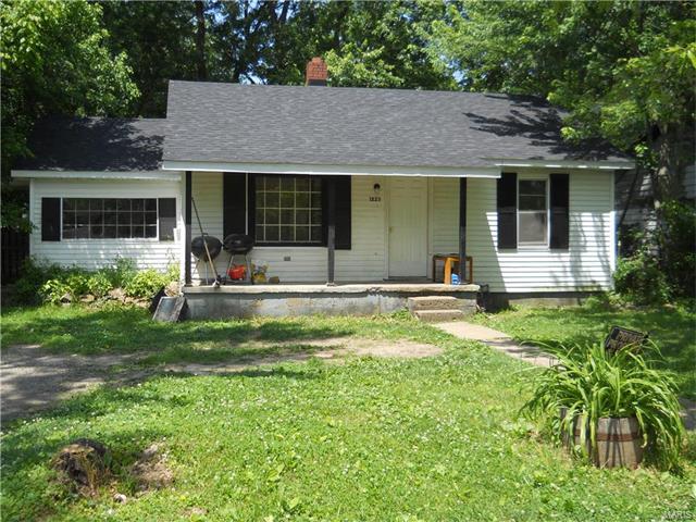 1112 Mill St