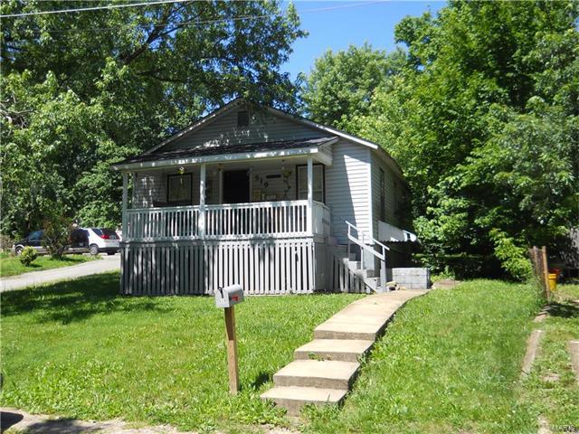 1104 East St