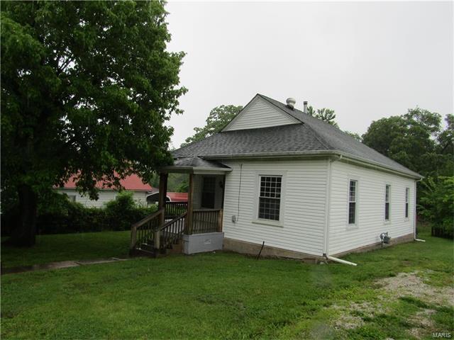 1104 East St