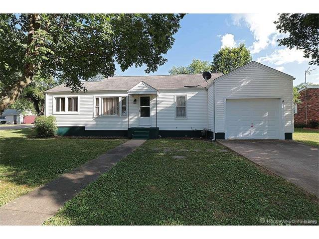 708 Elm St