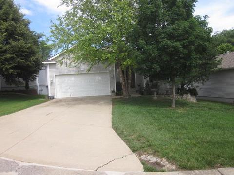 97 Beach Dr