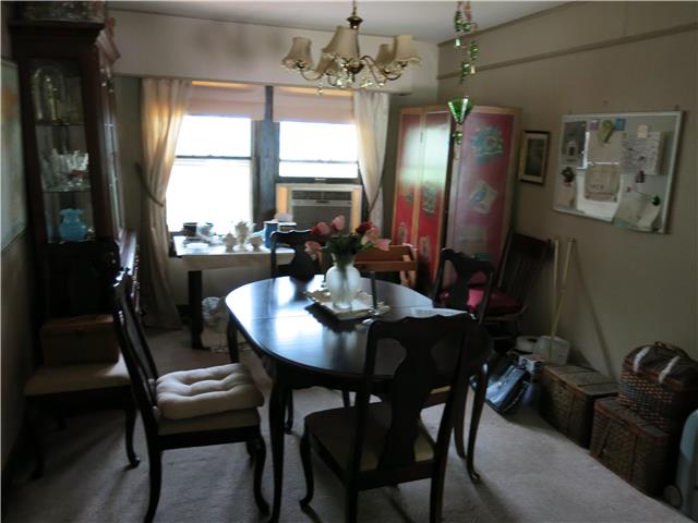 For Sale: 217 N Kimball St Excelsior Springs, MO 64024