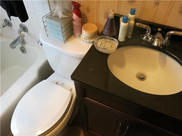 For Sale: 217 N Kimball St Excelsior Springs, MO 64024