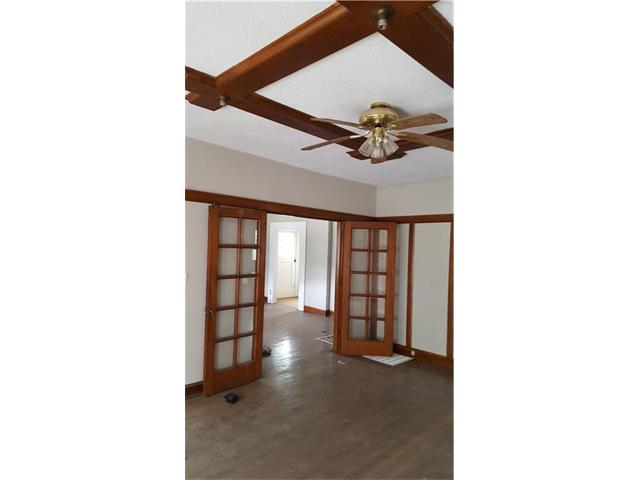 For Sale: 432 Isley Blvd Excelsior Springs, MO 64024