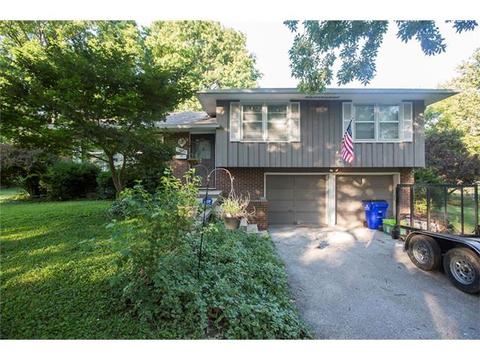6206 E 150th Ter