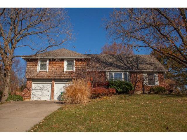 419 N Winnebago Dr