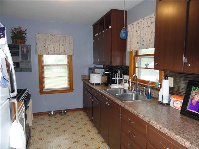 For Sale: 10406 E 35th St Independence, MO 64052