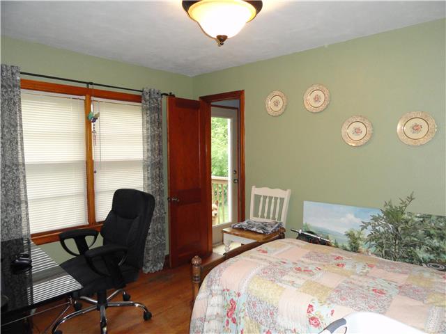 For Sale: 10406 E 35th St Independence, MO 64052