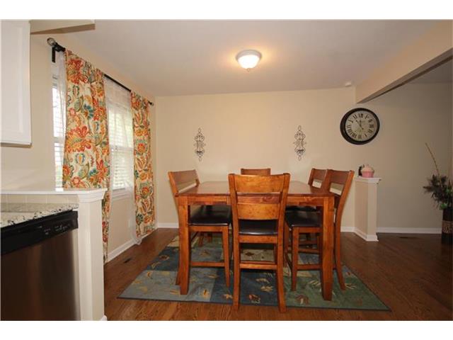 For Sale: 3544 S Debra St Independence, MO 64055