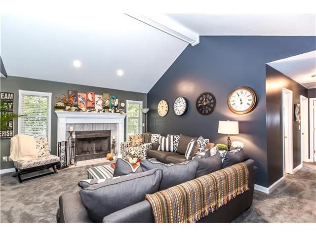 3204 Bryn Mawr Dr
