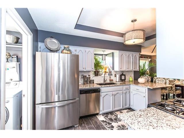 3204 Bryn Mawr Dr