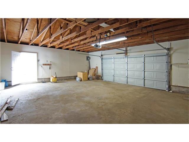 622 NW Village Dr