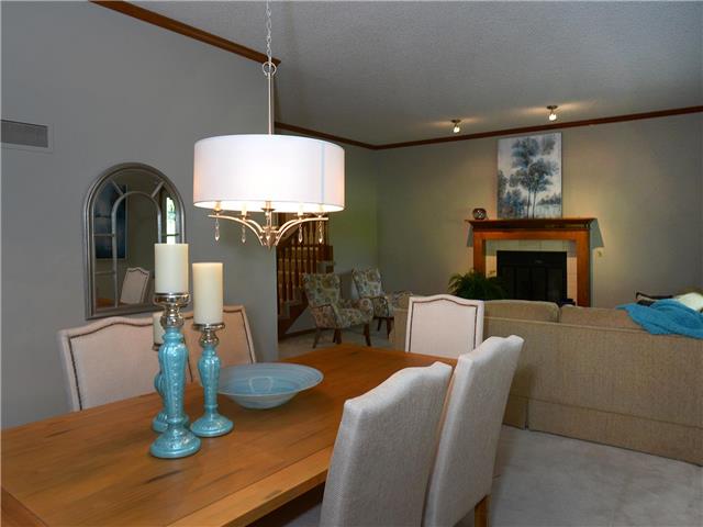 For Sale: 613 NE St Andrews Cir Lees Summit, MO 64064