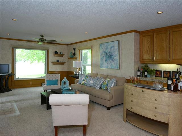 For Sale: 613 NE St Andrews Cir Lees Summit, MO 64064