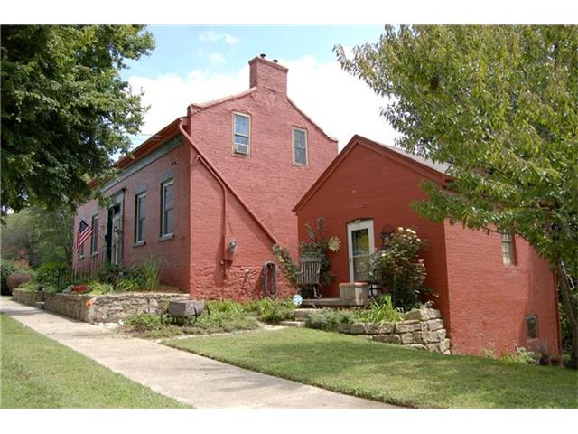421 Highland Ave