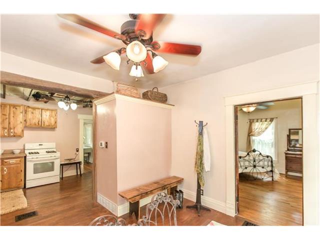 For Sale: 453 Choctaw St Liberty, MO 64068