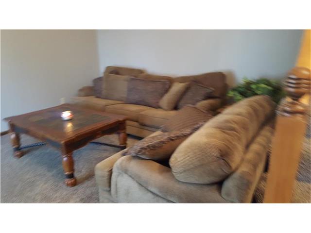 2420 Little Blue Ct