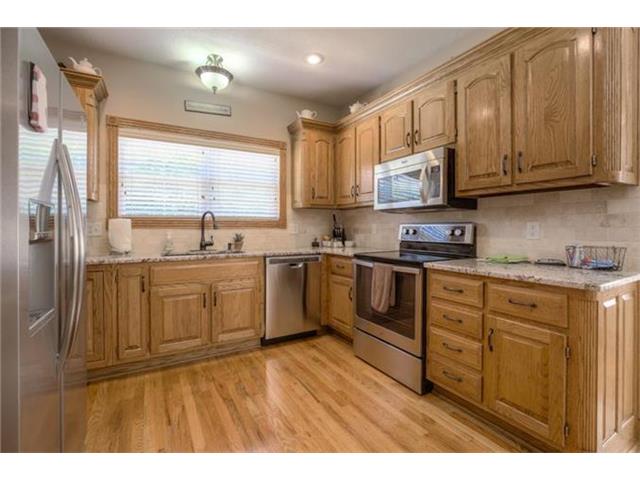 For Sale: 23505 S Lucille Ln Peculiar, MO 64078