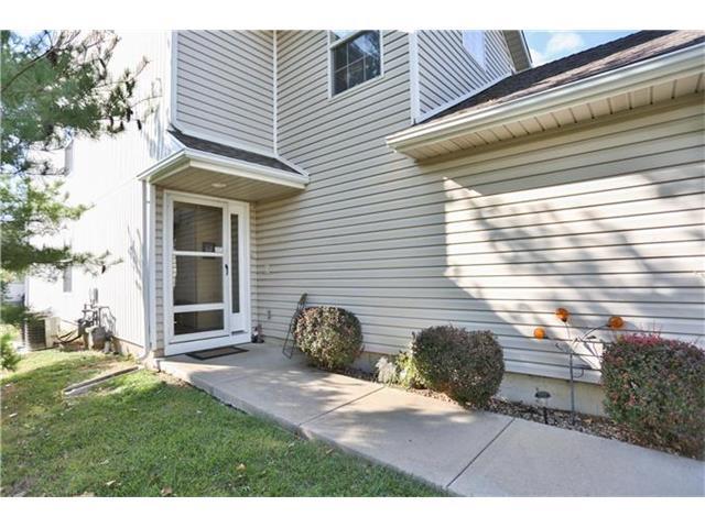 1406 SE Lexington Ave