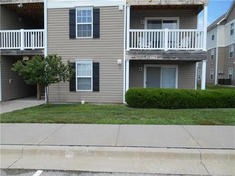 205 S June St