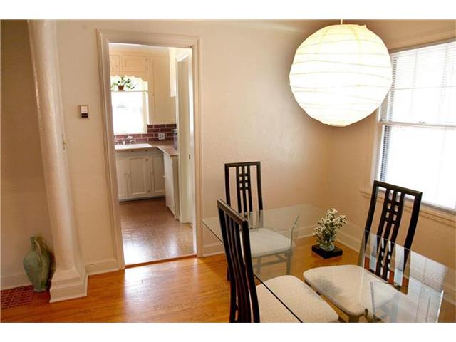 For Sale: 704 E 61st St Kansas City, MO 64110