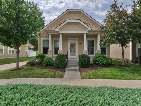 112 Pointe Dr