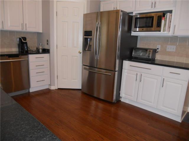715 NW 52nd St