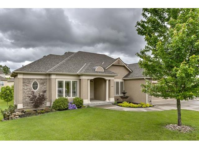 For Sale: 6928 N Colorado Ave Kansas City, MO 64119