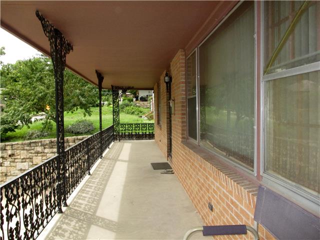 4122 Scarritt Ave