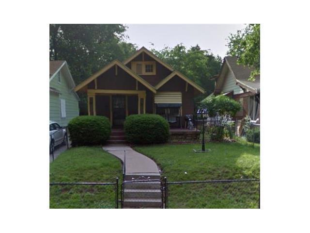 2404 E 68th Ter