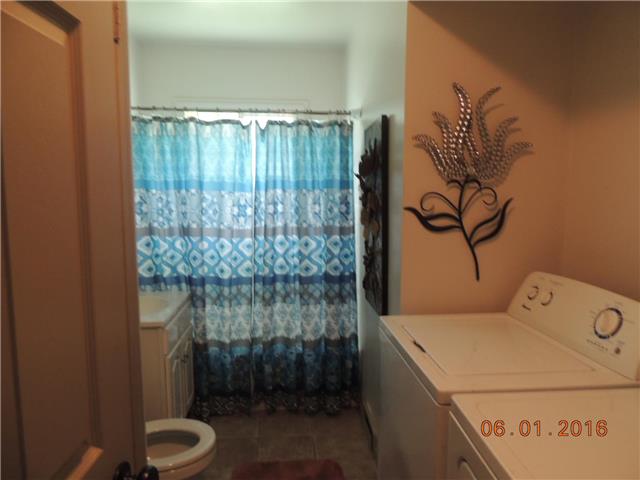 For Sale: 11223 Eastern Ave Kansas City, MO 64134