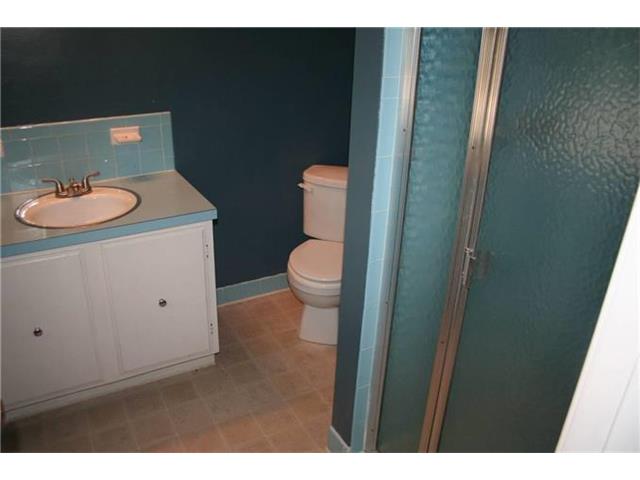 For Sale: 9825 Drury Ave Kansas City, MO 64137