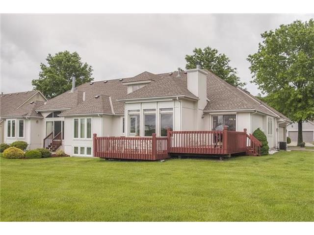 For Sale: 8806 Crysler Ave Kansas City, MO 64138