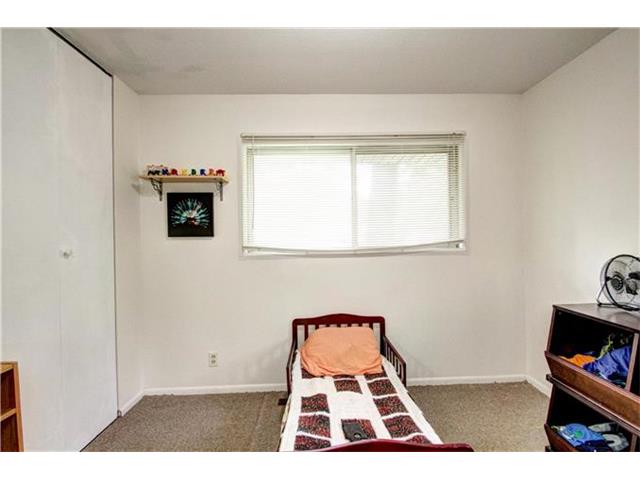 For Sale: 9404 Mckinley Ave Kansas City, MO 64138