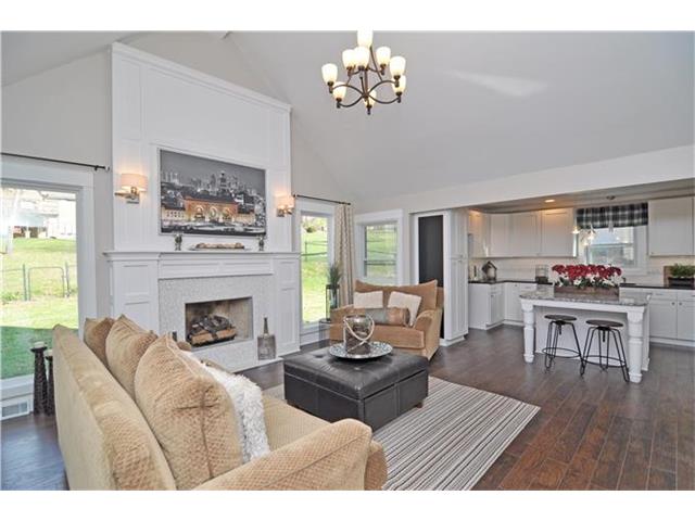 9302 NW 76th Ter