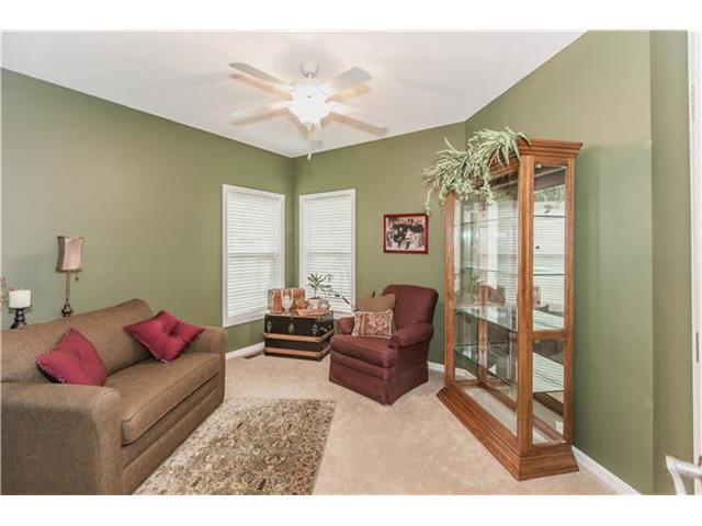 For Sale: 6595 NW Monticello Dr Kansas City, MO 64152